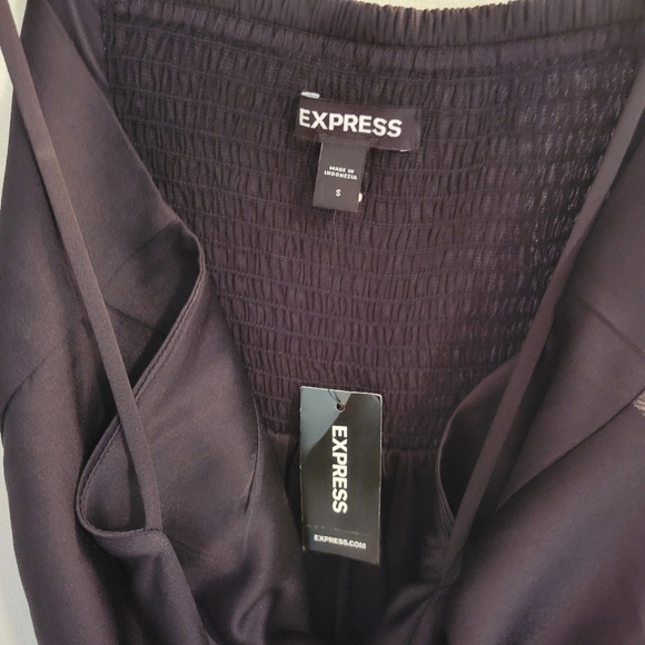 Express lbd - Picture 3 of 5